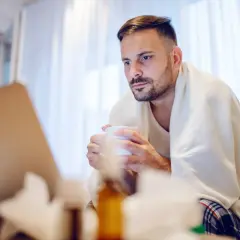 Czy pracownik ma obowiązek poinformować o L4? Sprawdź, co grozi za brak informacji