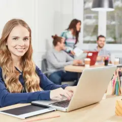 Czy staż wlicza się do lat pracy? Sprawdź, co musisz wiedzieć