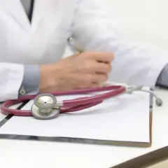 L4 po ustaniu zatrudnienia: jakie dokumenty do ZUS, aby uniknąć problemów