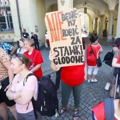 Czy pracownicy DPS dostaną podwyżki? Oto najnowsze informacje i szczegóły