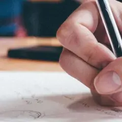 Jak napisać profil zawodowy, który przyciągnie pracodawców?