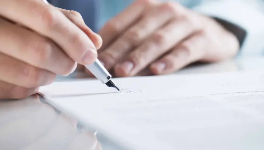Gdzie podpisać CV? Oto najważniejsze wskazówki i błędy do unikania