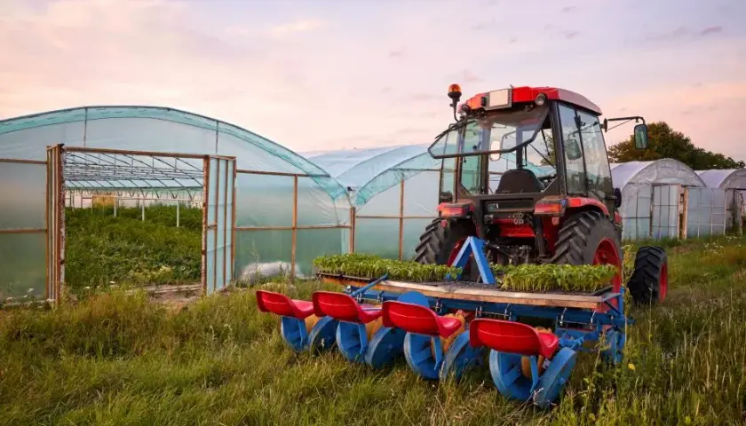 Jak udokumentować pracę w gospodarstwie rolnym rodziców do stażu pracy?
